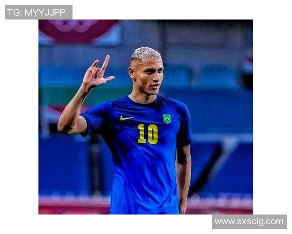 足球场上的30号球星风采展现 从传奇到新星的精彩故事