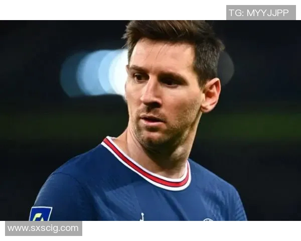 足球颜值天花板集结 盘点那些既能踢球又能让人心动的球星面孔